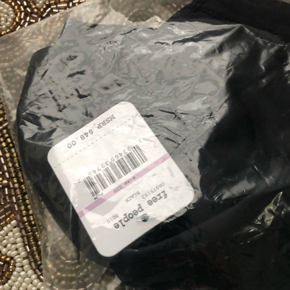 Free People Black Ari Neo Underwire Bra NWT 32D - Picture 6 of 6